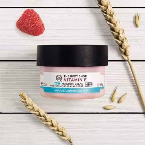 ژل کرم آبرسان و مرطوب کننده ویتامین ای 48 ساعت جدید بادی شاپ