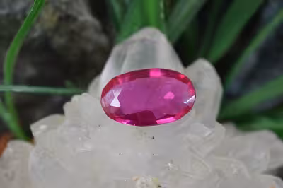 یاقوت تراش هندی (مصنوعی)