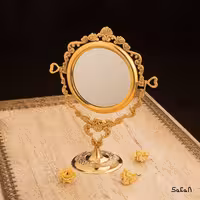 آینه برنجی هندی طلایی پایه دار مدل دایره