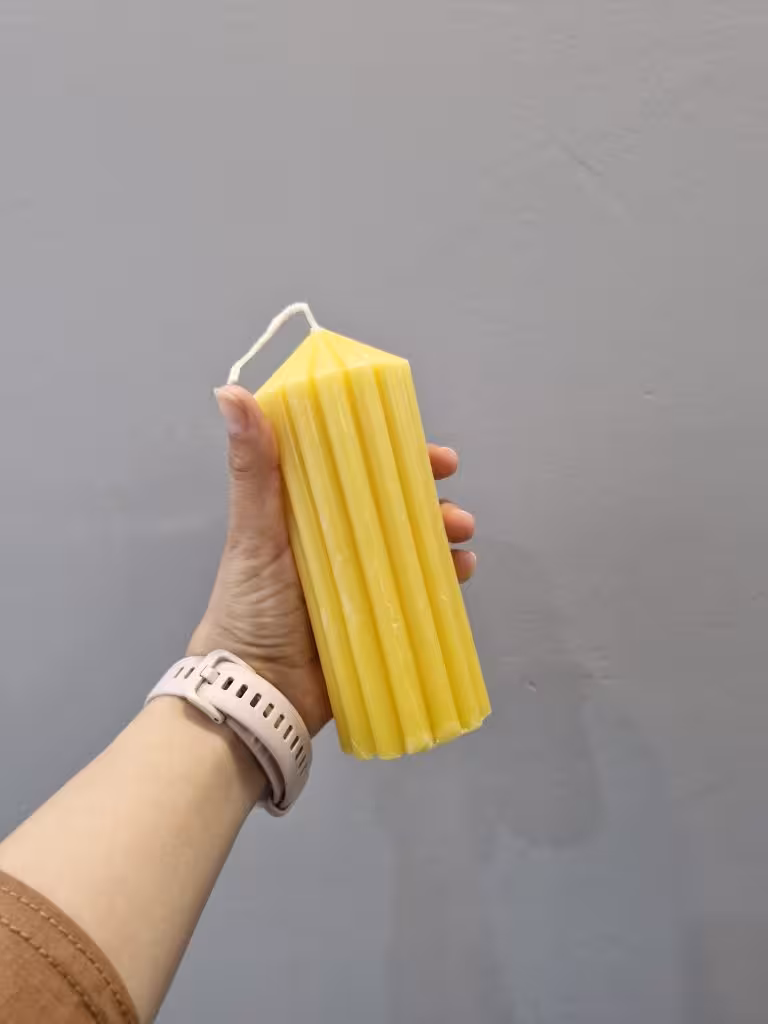 شمع استوانه ای کله قندی