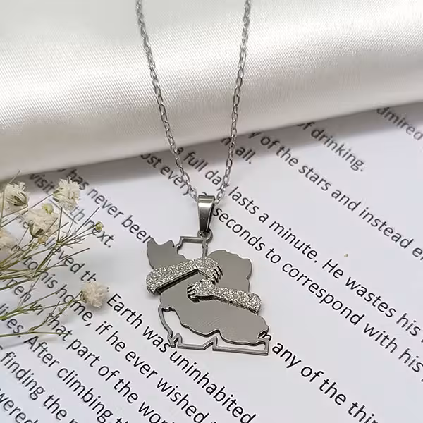 گردنبند استیل ایران آغوش نقره ای کد68