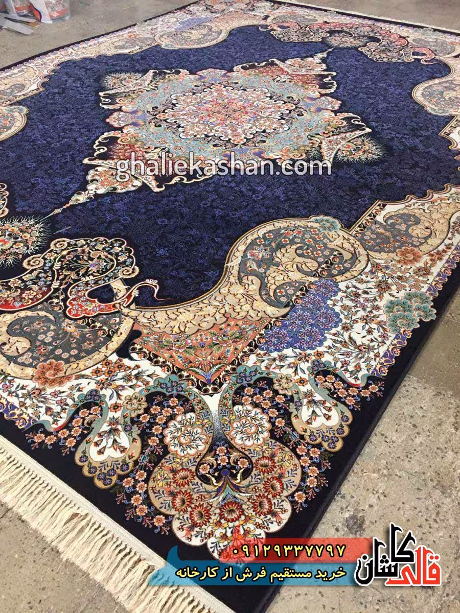 فرش 1000 شانه طرح الی زمینه سرمه ای کاشان