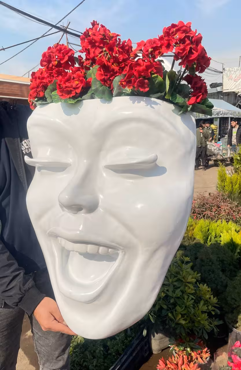 گلدان رخ سفید طرح چهره کامل سفید