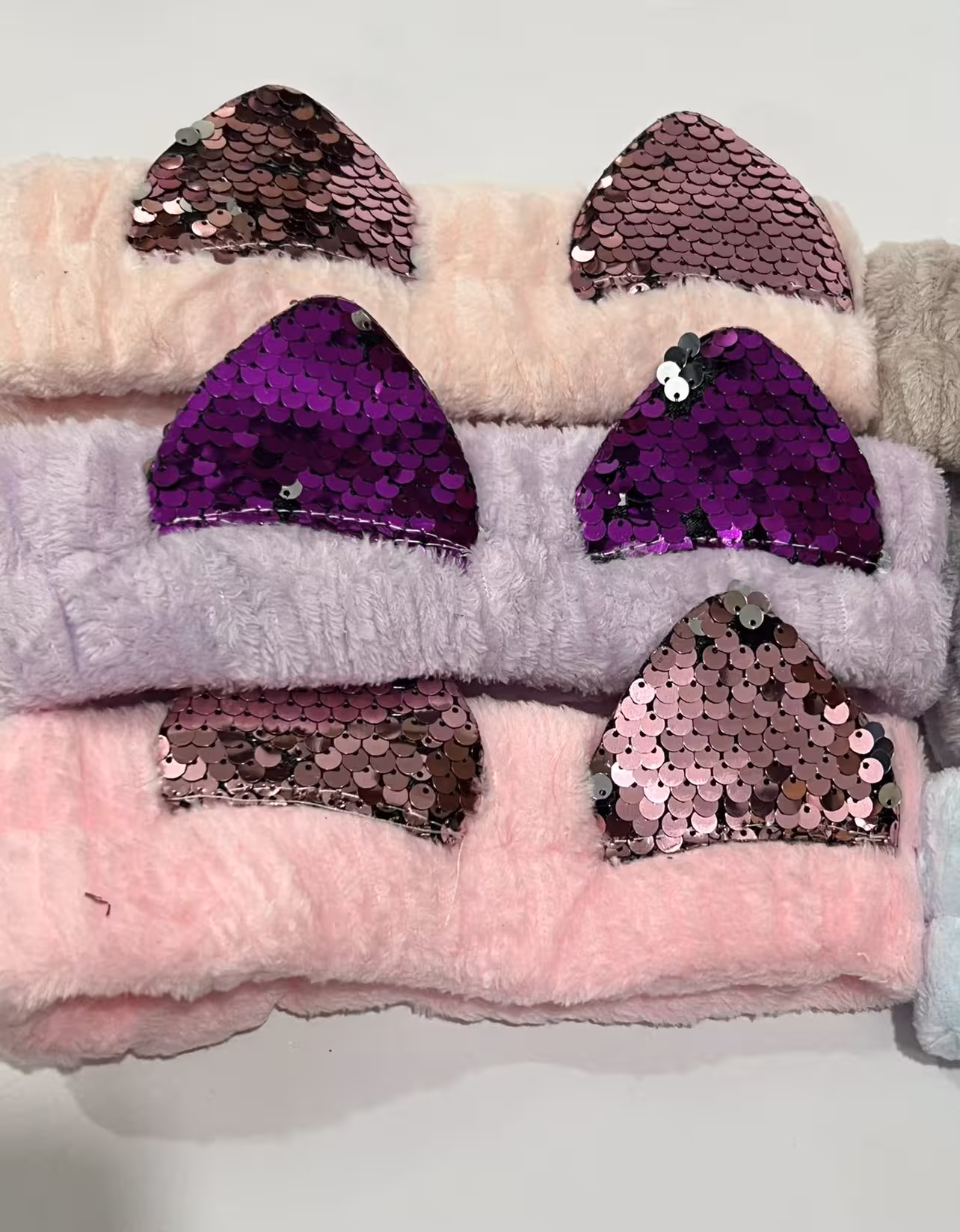 هدبندگوشدار