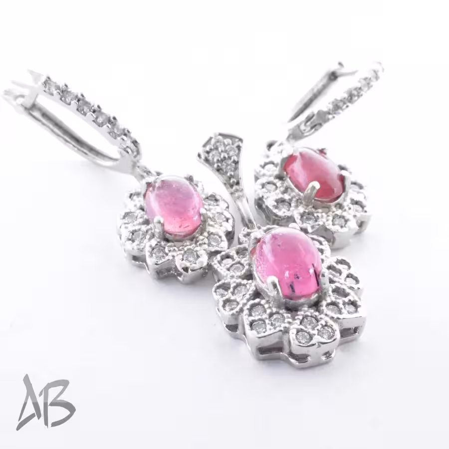 نیم ست نقره یاقوت صورتی آفریقایی اصل دامله (گردنبند و گوشواره) عیار 925 روکش رودیوم آقابزرگ کد Med82