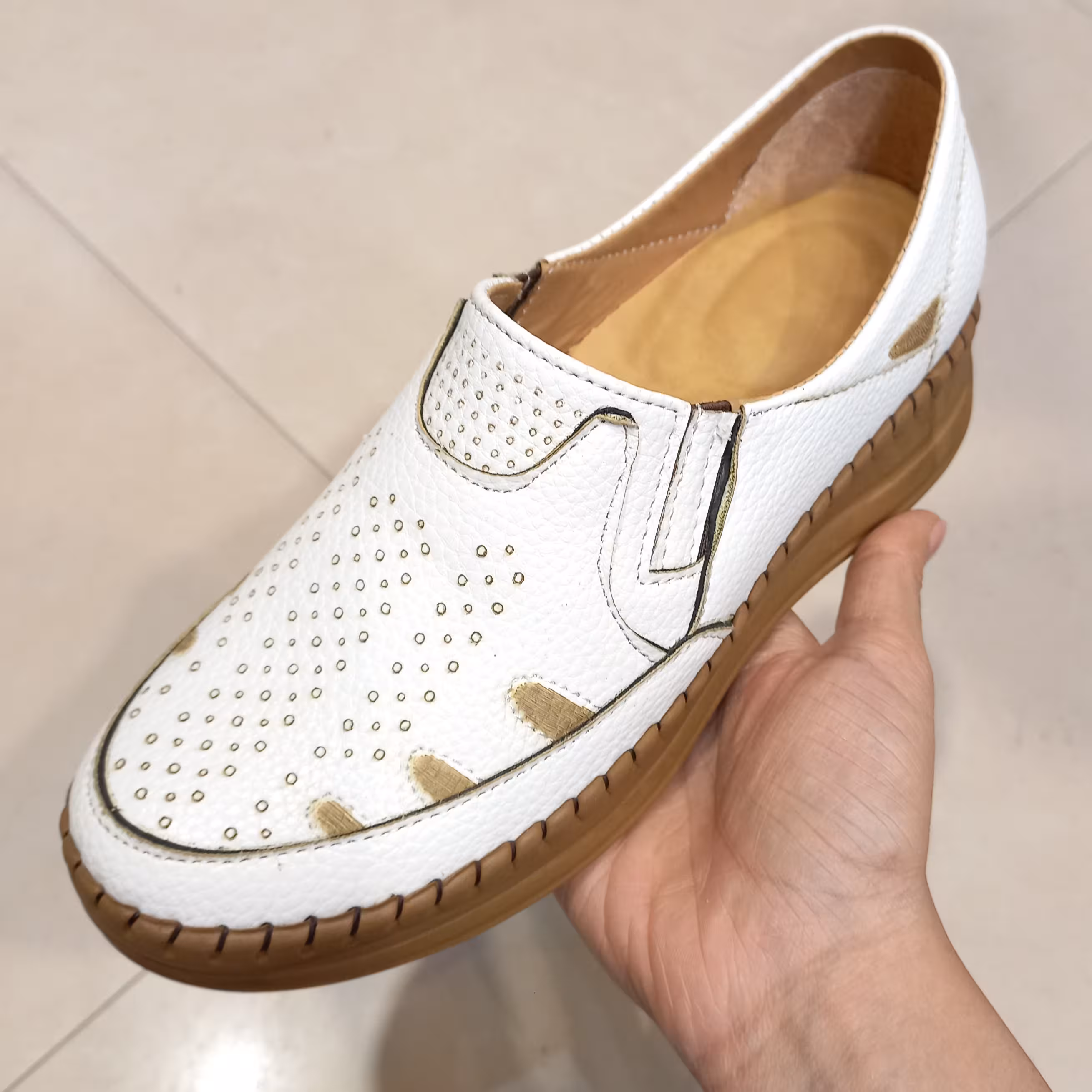 کفش زنانه طبی.(رسال رایگان).رویه چرم صنعتی زیره پیو.دوردوخت .کفی طبی.در 4 رنگ سایز 37تا41