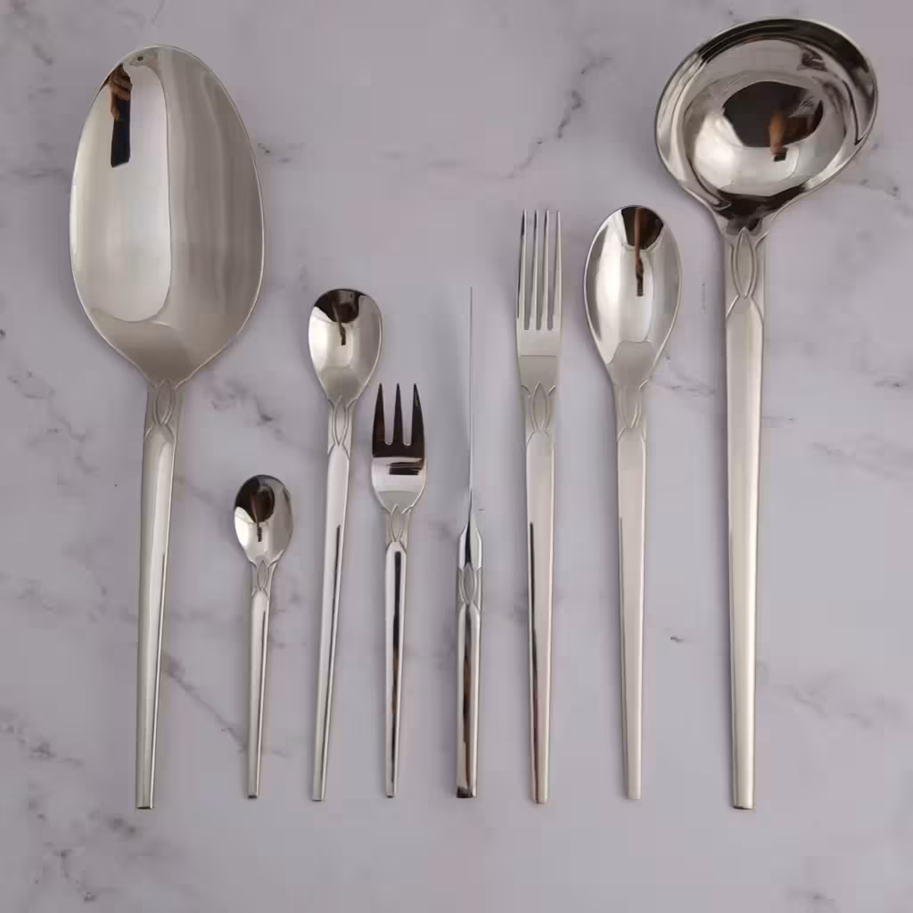 سرویس قاشق چنگال 12 نفره رزنتال مدل 515s