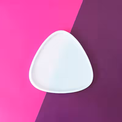 قالب رزین مدل زیرلیوانی طرح مثلث کد ZPO1