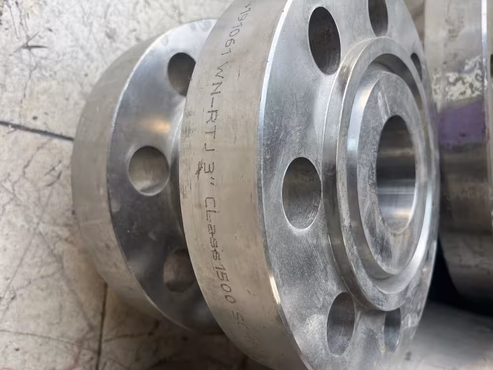 فلنج گلودار 3 اینچ دابلکس استنلس استیل RTJ رده 80 کلاس 1500  B16.5 از جنس  A SA182/F51