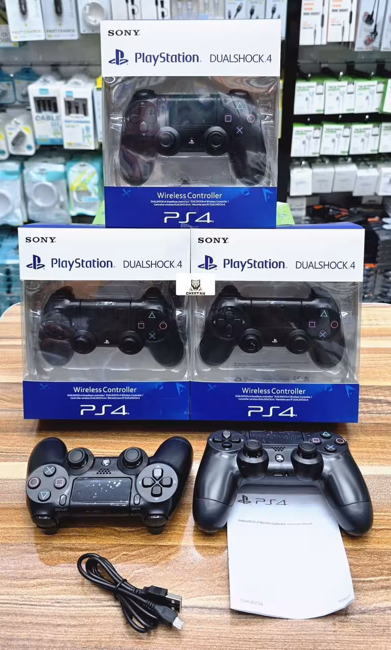 دسته بازی ps4
