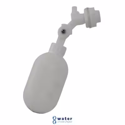 شناور بالای مخزن آبسردکن شیراز