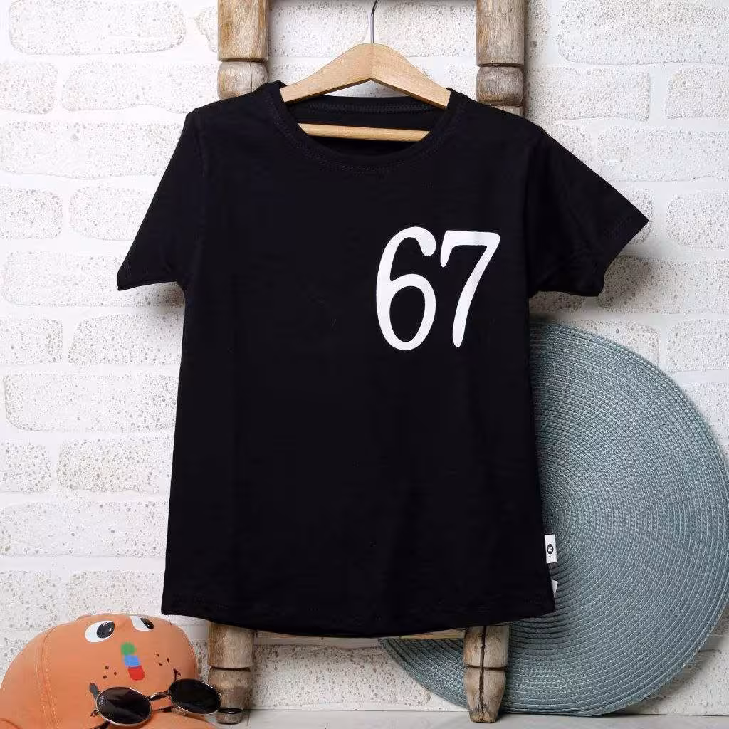 کالکشن محرمی؛ تیشرت اسپرت مشکی، یقه گرد ،بسیار شیک و با کیفیت ، مناسب 4 تا 12 سال