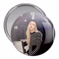 آینه جیبی خندالو طرح رزی گروه بلک پینک کد 3664