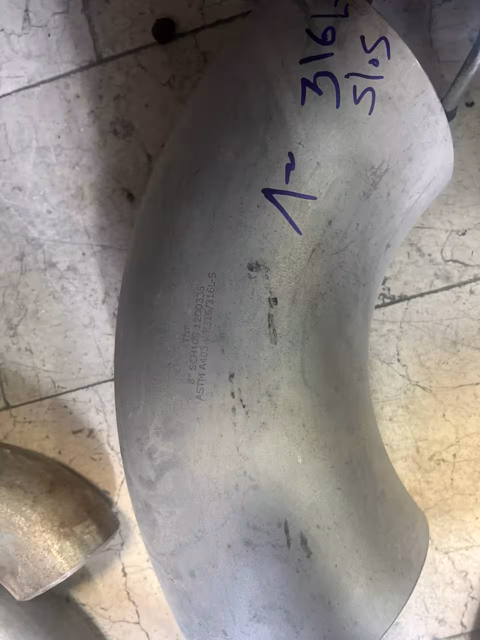 زانو 8 اینچ استنلس استیل بدون درز  رده 10S از جنس  SA403WP316L/316S فابریک دو درز جوش