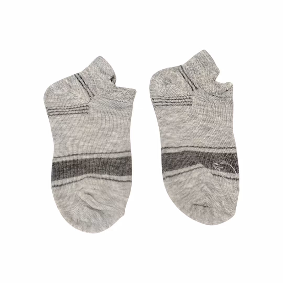 جوراب مچی طوسی پسرانه طرح راه راه مناسب 3 تا 4 سال