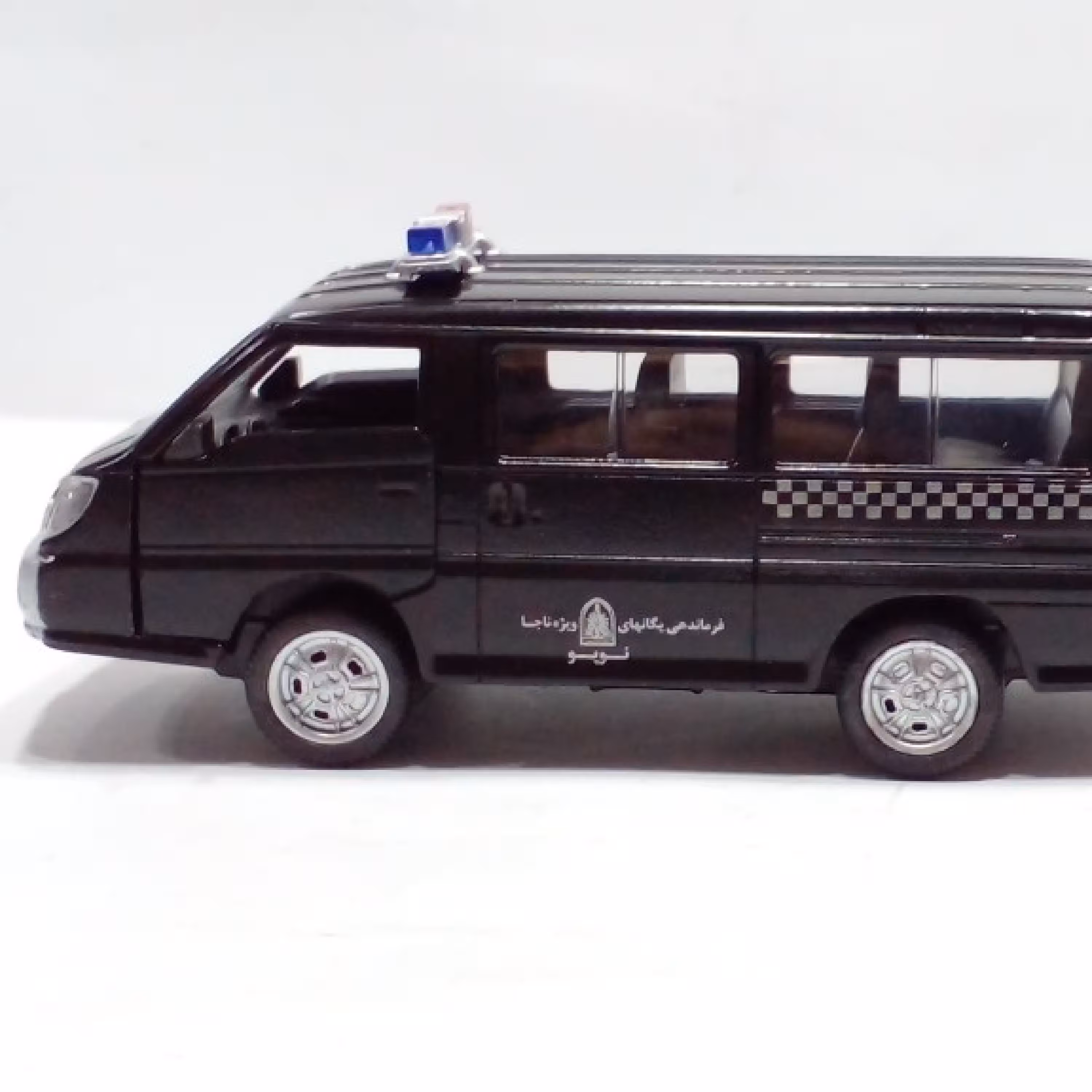 ماکت ون پلیس مشکی فلزی