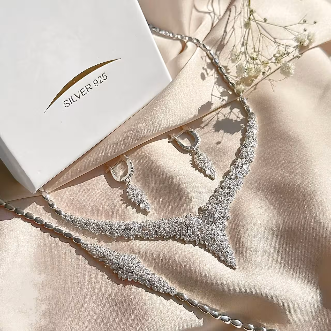 سرویس نقره جواهری زنانه کد 60221