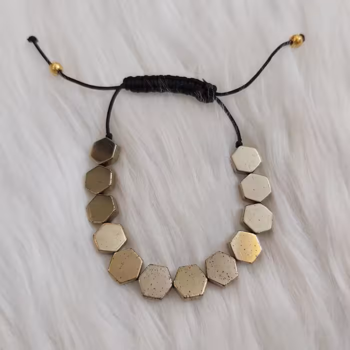 دستبند مدل حدید طرح شش ضلعی کد 111