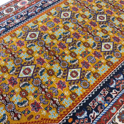 فرش دستبافت یک متری کد 1257