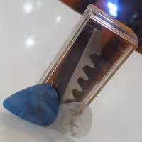 کاپو گیتار مدل بندی کد 7 همراه پیک مجموعه 2 عددی