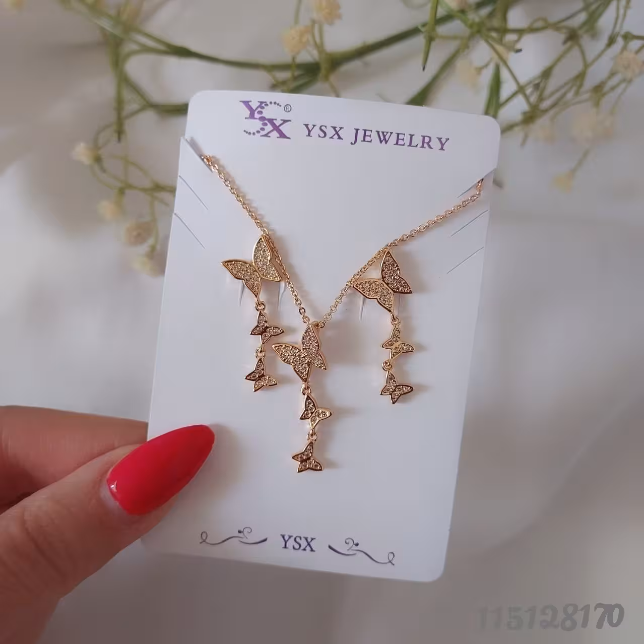 نیمست دخترانه. زنانه طرح طلا. برند Ysx. رنگ ثابت.بهمراه زنجیر 6