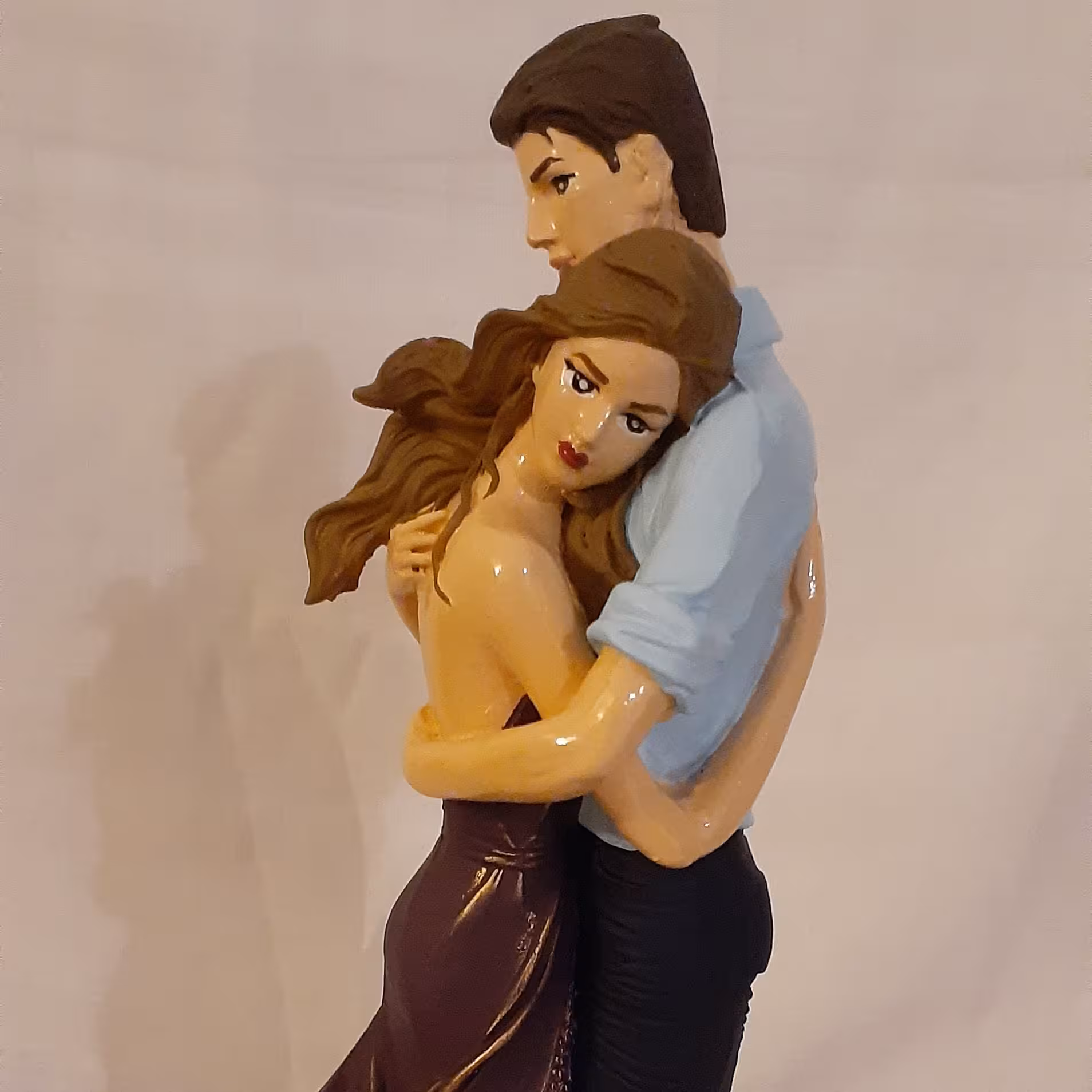 مجسمه پلی استر عشق و مهر