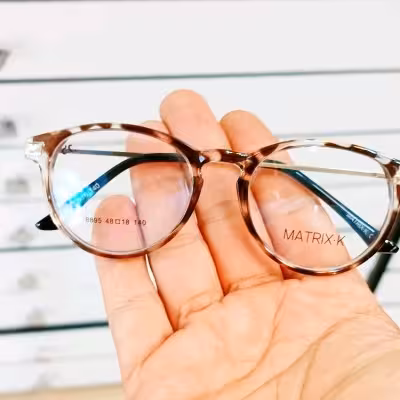 عینک طبی قیمت مناسب