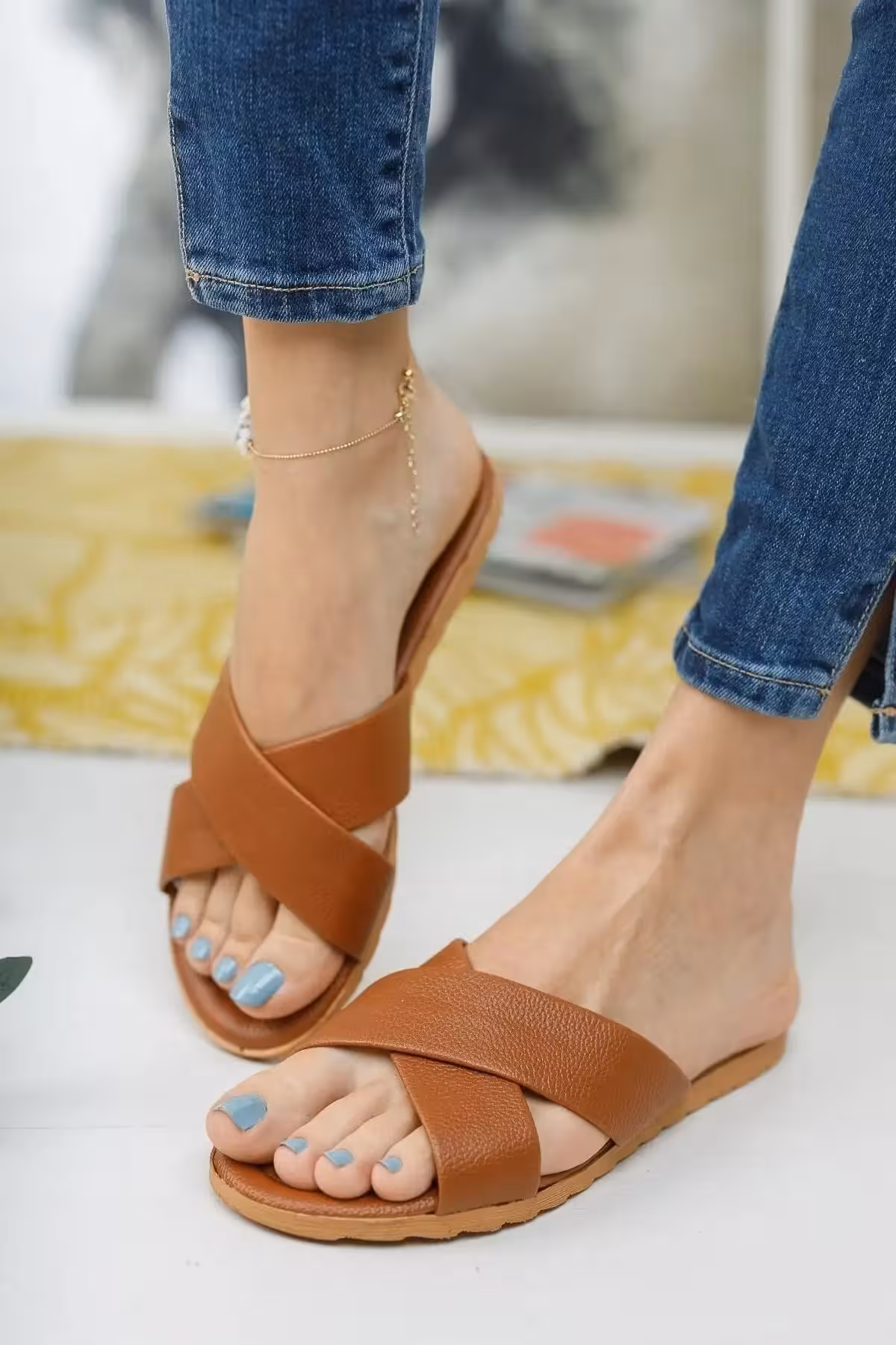 کفش راحتی خانه صندل روزمره زنانه چرم قهوهای مناسب ساحل و تعطیلات – 5350