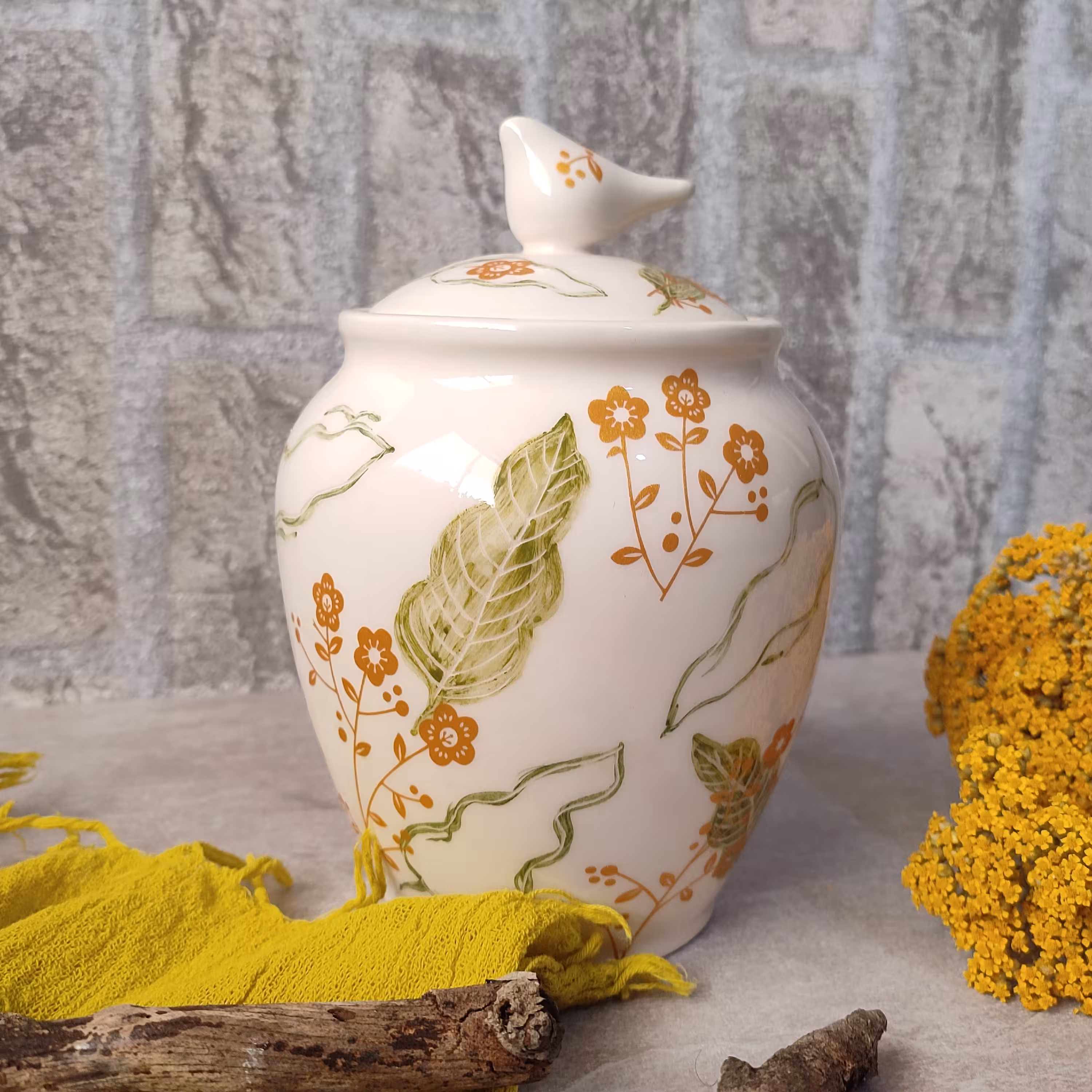 بانکه سرامیکی ، دکوری شیک برای منزل طرح برگ طلایی