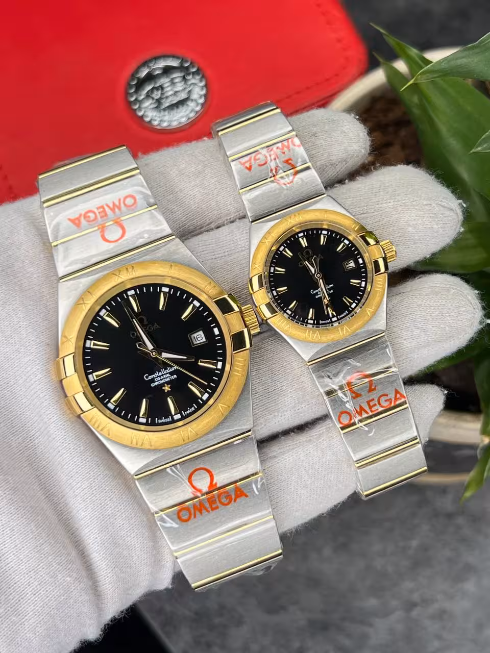 ساعت مچی مردانه و زنانه امگا کانسلیشن OMEGA Canstllation نقره ای طلایی صفحه مشکی اندیکس خطی