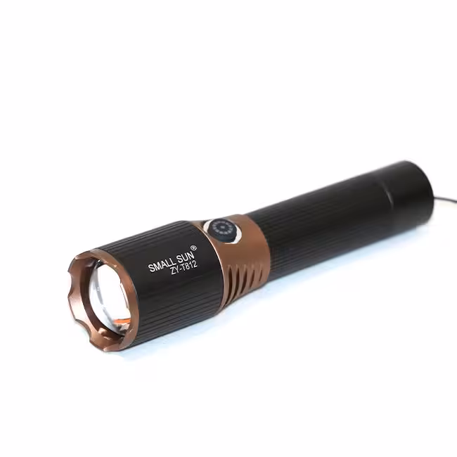 چراغ قوه زوم دار اسمال سان SMALL SUN ZY-T812
