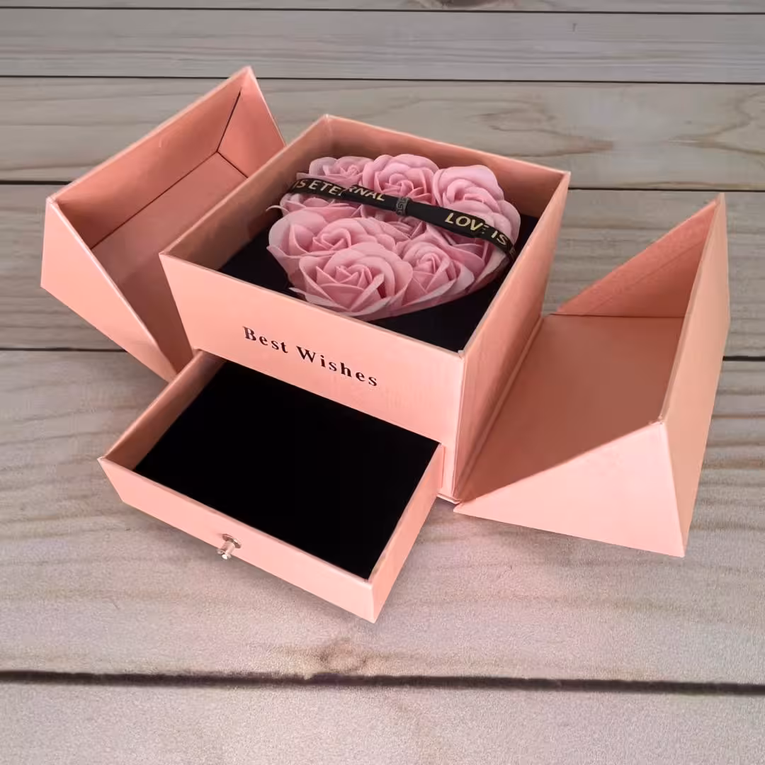 جعبه هدیه سورپرایزی پرگل صورتی