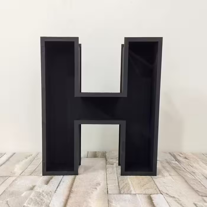 باکس گل مدل حرف H