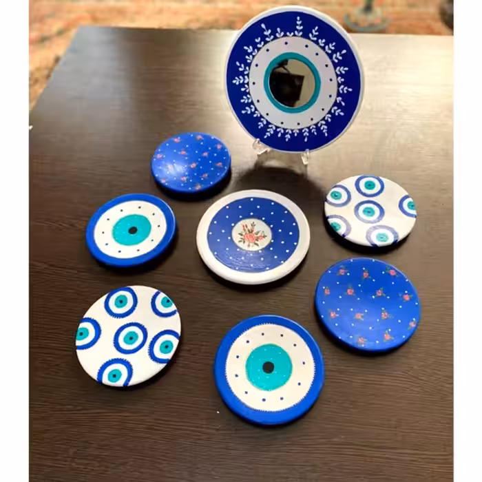 بشقاب دیوارکوب سفالی مدل هفت سین چشم و نظر کد 0008 مجموعه 8 عددی