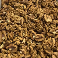 مغز گردو اذربایجان روزانه 1000 گرم( سفیدو کرم رنگ)