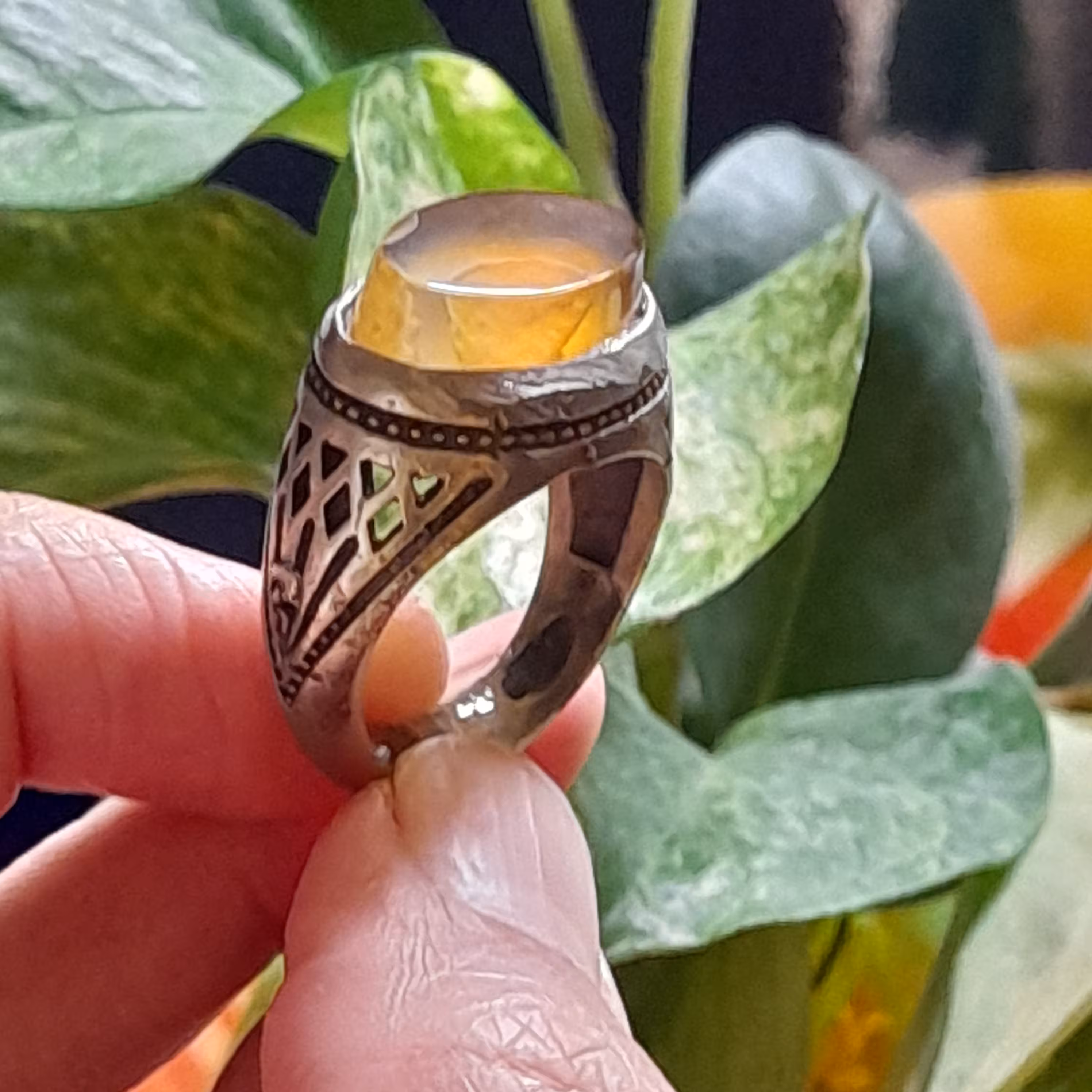 عقیق زرد اصل