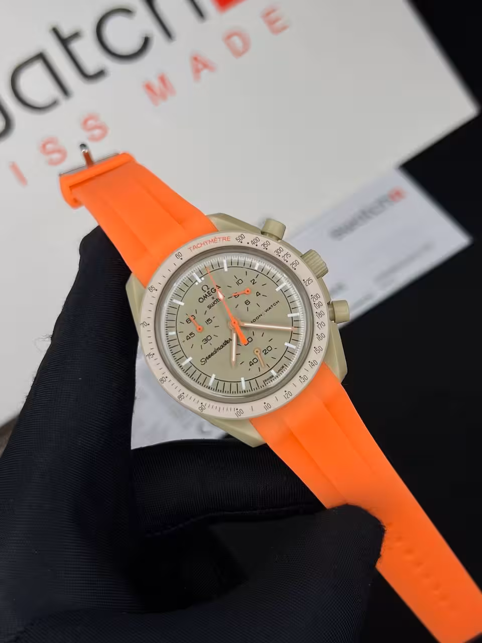 ساعت امگا سواچ ماموریت به مشتری بند رابر نارنجی Omega Swatch