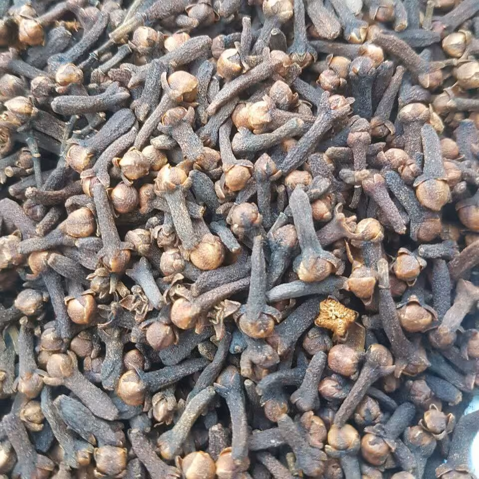 میخک درجه یک ( یک سیر )