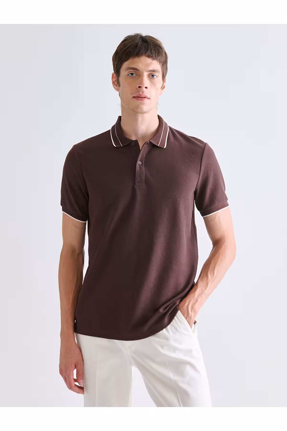 تی شرت سبک خود را از فروشگاه UZG ایجاد کنید | چوگان یاکا مردان شانه کرد LC Waikiki