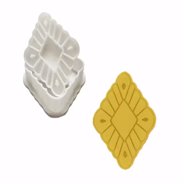 مهر و کاتر شیرینی لوزی باقلوایی