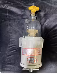 فیلتر آبگیر گازوئیل کامیون هوو قدیم HOWO