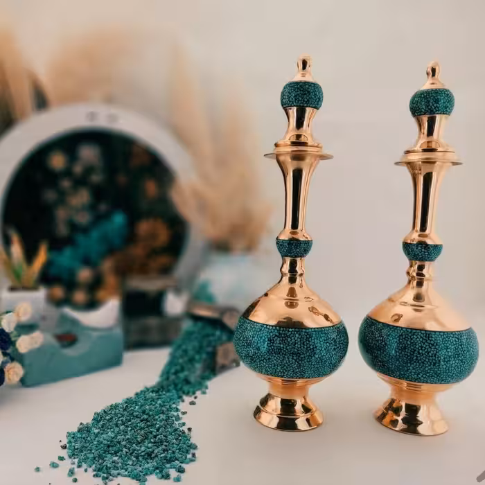 یک جفت تنگ گیلاسی 36 سانتی فیروزه کوبی نیشابور و مس صنایع دستی سایروس تنگ گیلاسی فیروزه کوبی نیشابور 