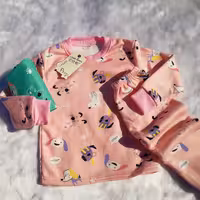 ست دو تیکه داخل کرک دخترانه و پسرانه پاییزه و زمستانه