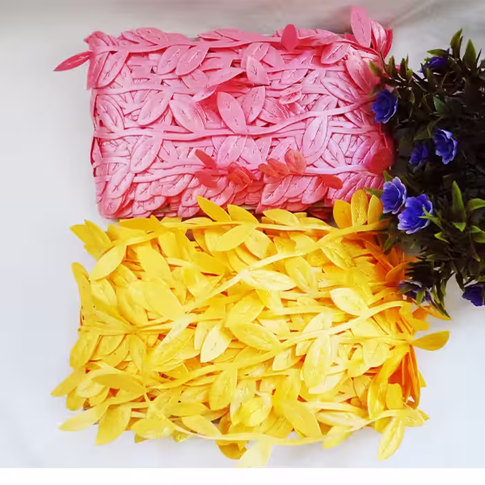 گل مصنوعی مدل ریسه برگ پارچه ای کد 126 طول 10 متر