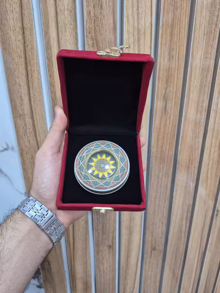 جعبه مخمل با  ظرف فلزی 3گرم