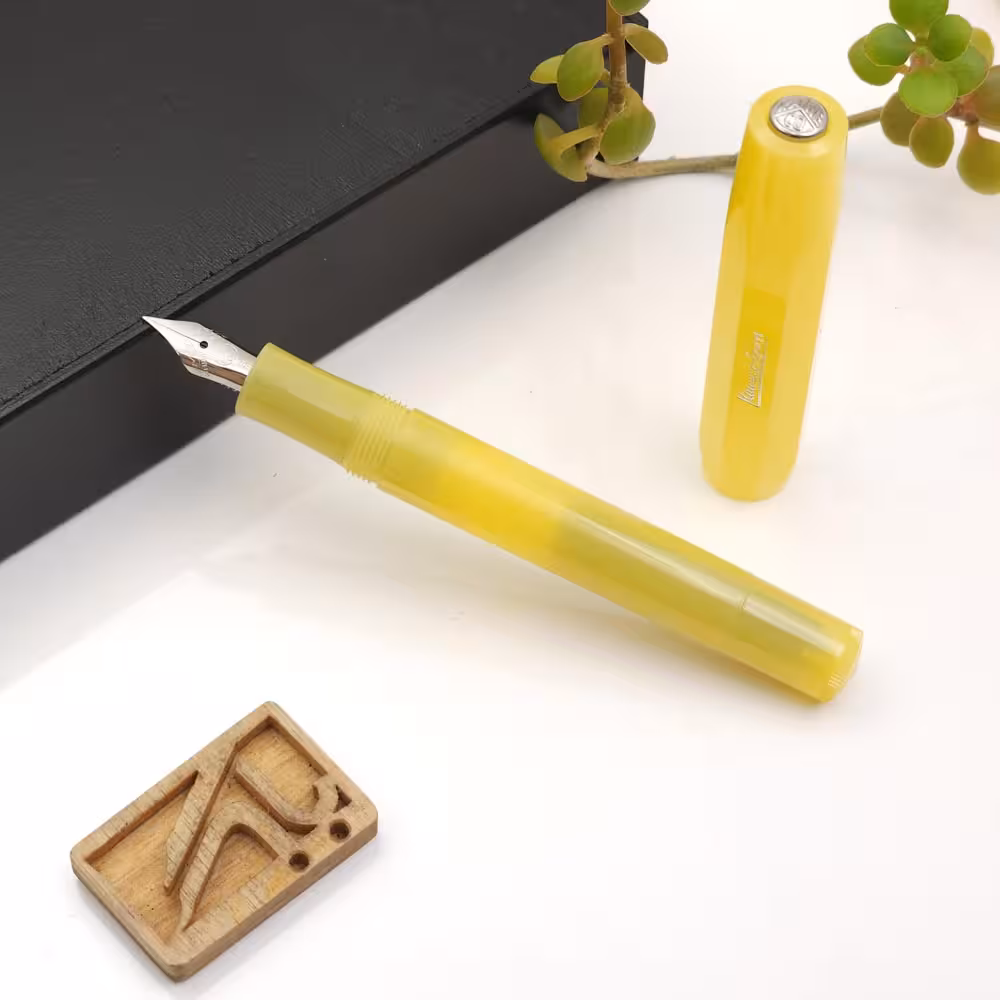 خودنویس کاوکو فراستد اسپرت موز KAWECO Frosted sport FP Sweet banana