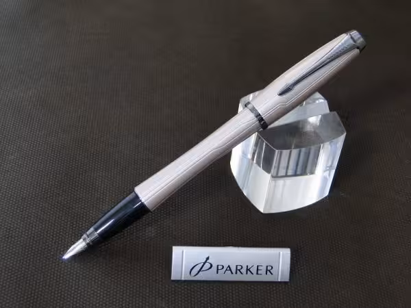 خودنویس پارکر مدل اربن پریمیوم (متالیک صورتی) - PARKER URBAN PRIMIUM