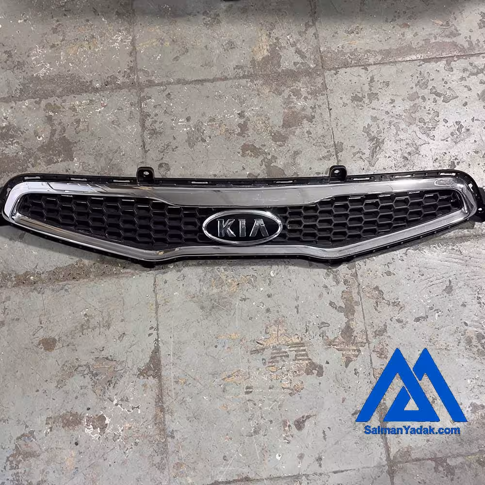 جلو پنجره کیا پیکانتو