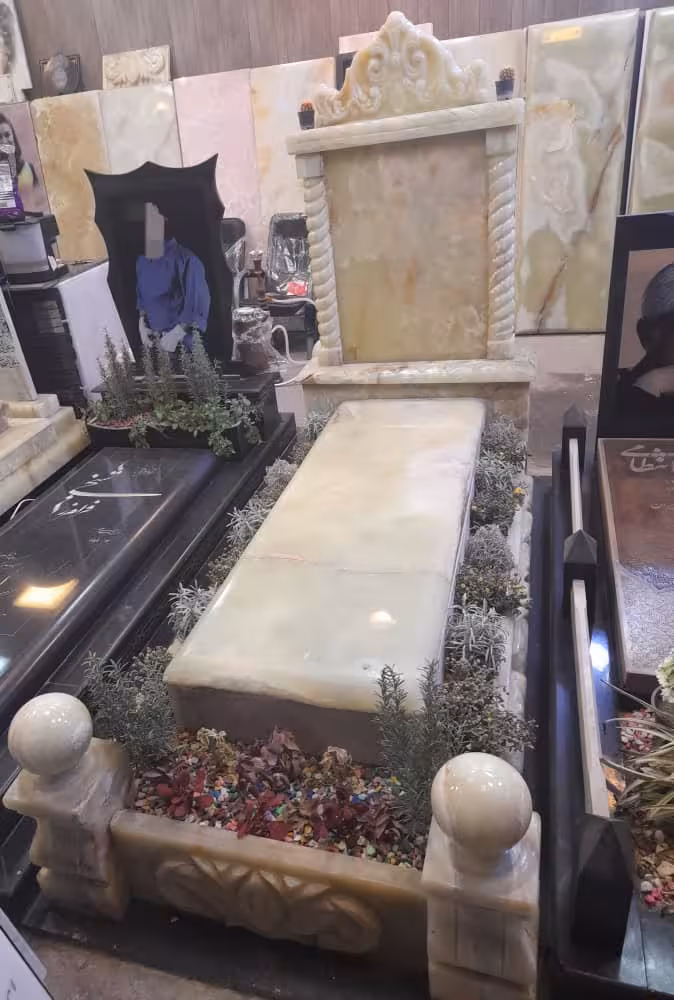 سنگ مزارمرمر سبزسلطنتی