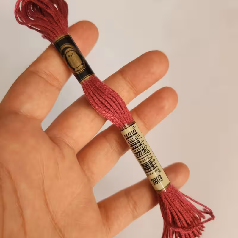 نخ گلدوزی پنگوئن کد 3803